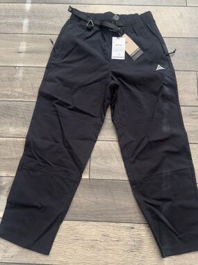 Nike ACG Black Outdoor Tech Pants. UV Hiking Black Belted Waist Mid-Rise Sz S